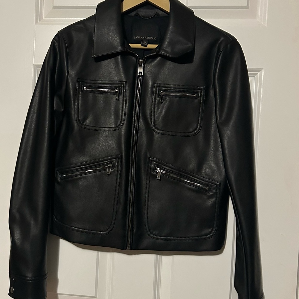 Banana Republic Vegan Leather Jacket - Women’s Size Medium - Black